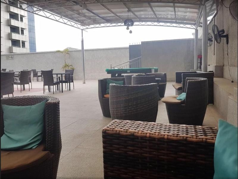 Starview Palace Hotel image