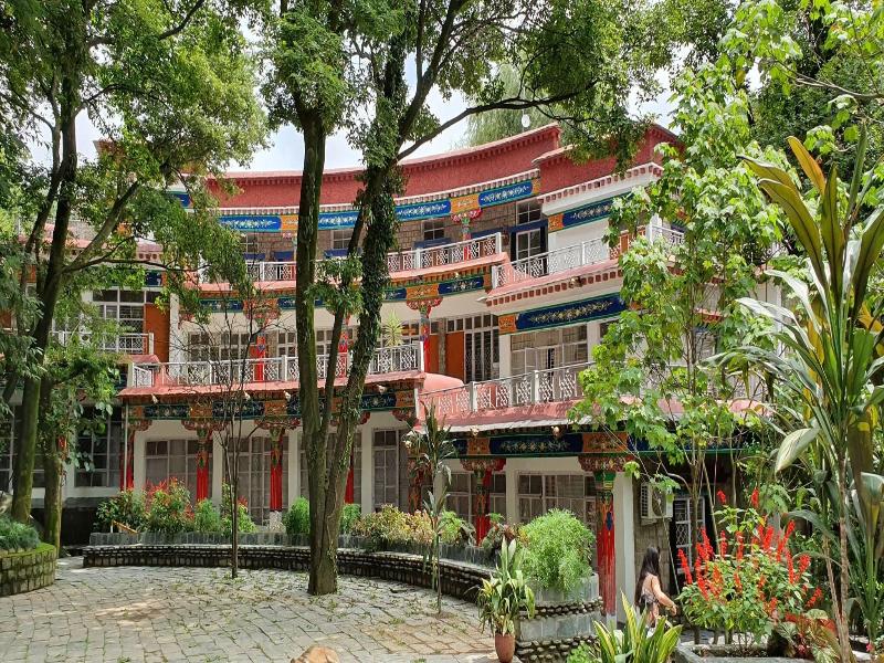 Samdupling Guest House image