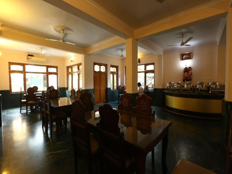 Samdupling Guest House image