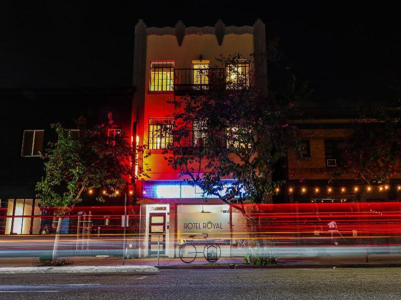 Hotel Royal image