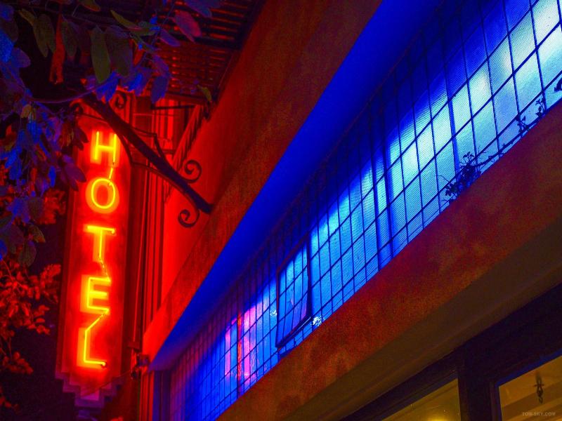 Hotel Royal image