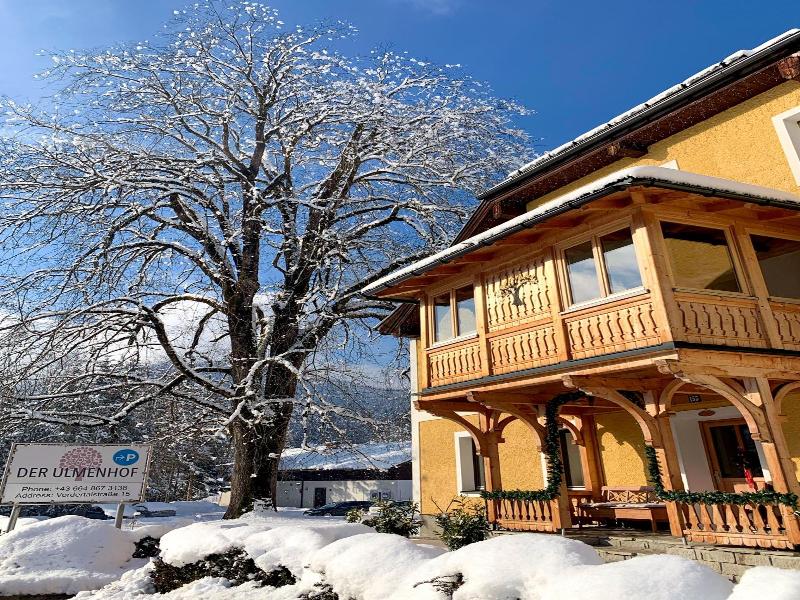 Der Ulmenhof image