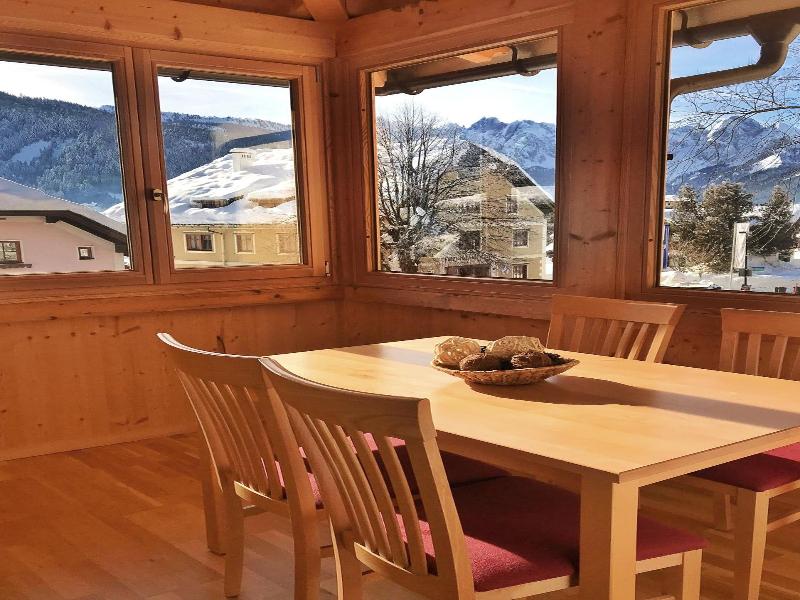 Der Ulmenhof image