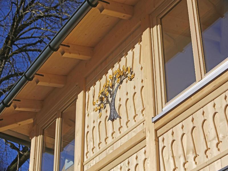 Der Ulmenhof image