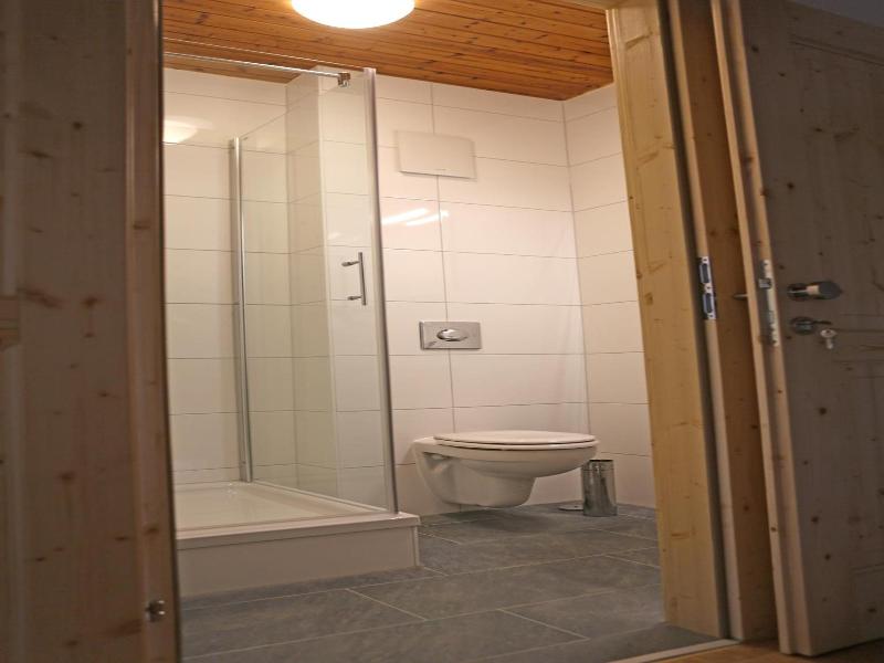 Der Ulmenhof image