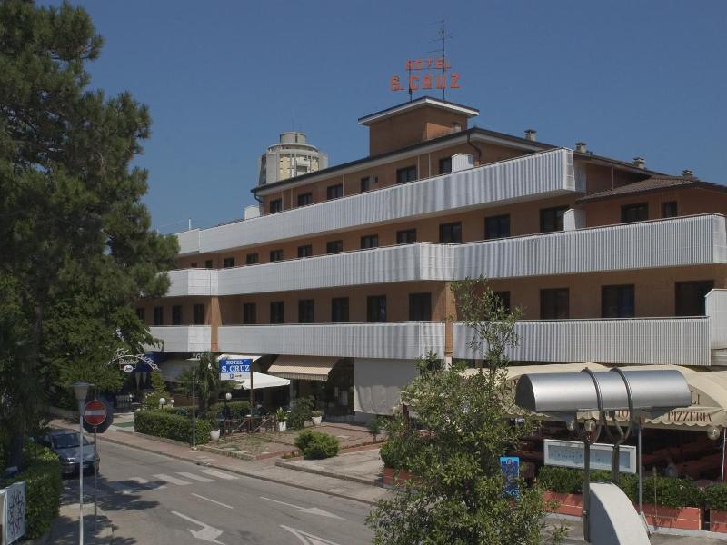 Hotel Santa Cruz image