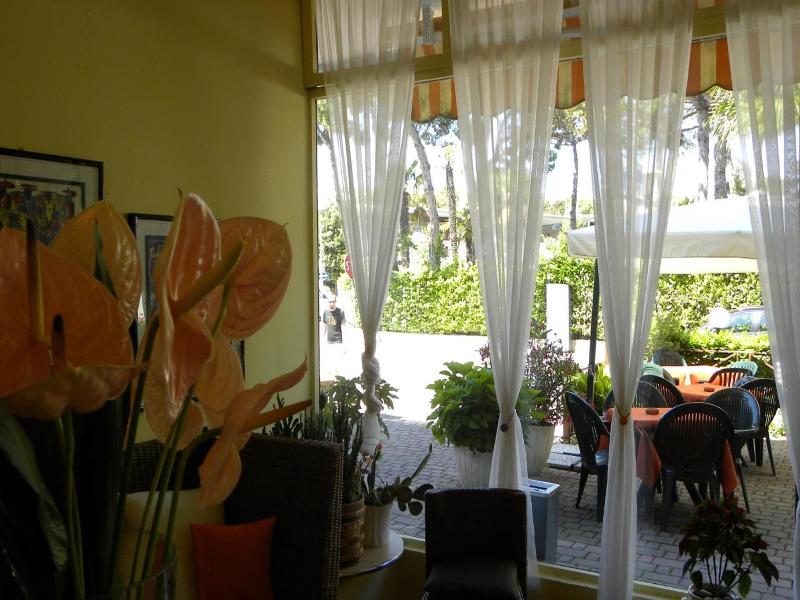 Hotel Santa Cruz image