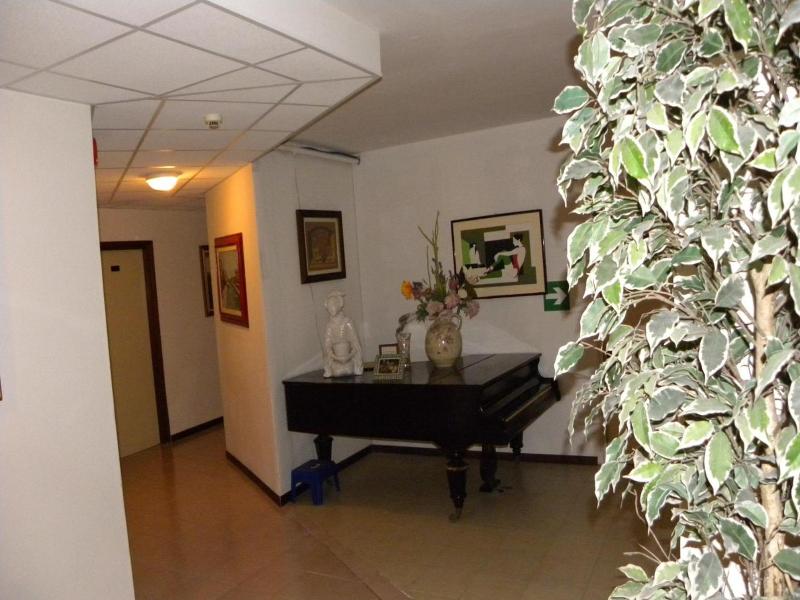 Hotel Santa Cruz — general view