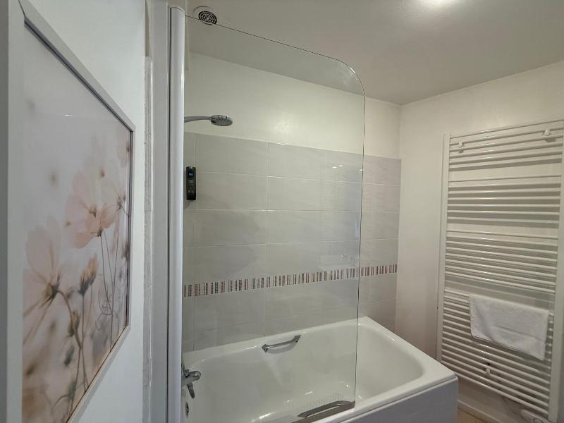 Logis Hotel Le Victor Hugo image