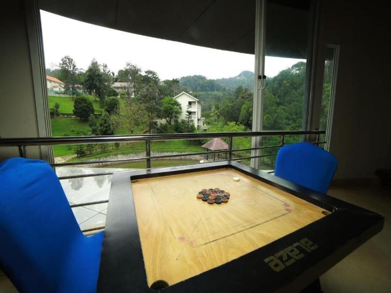 Broad Bean Resort Spa image
