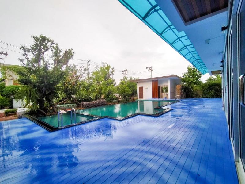 Uthaithani Resort