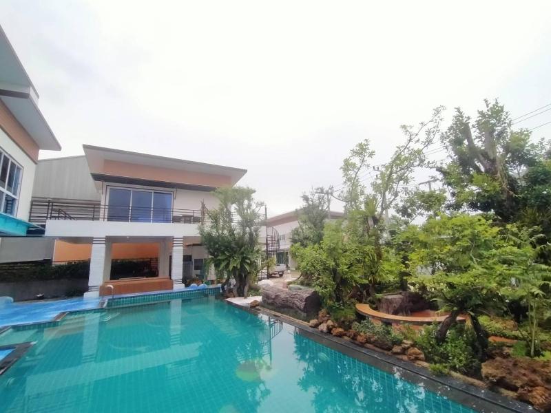 Uthaithani Resort