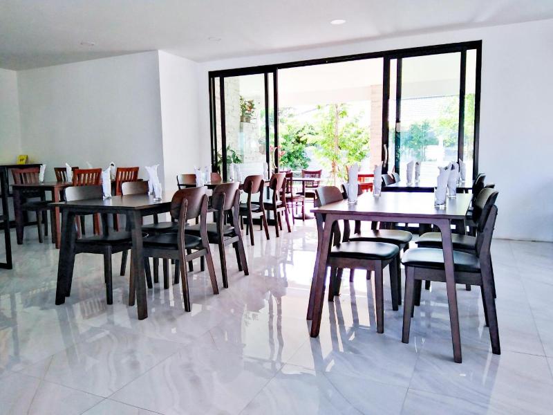 Uthaithani Resort
