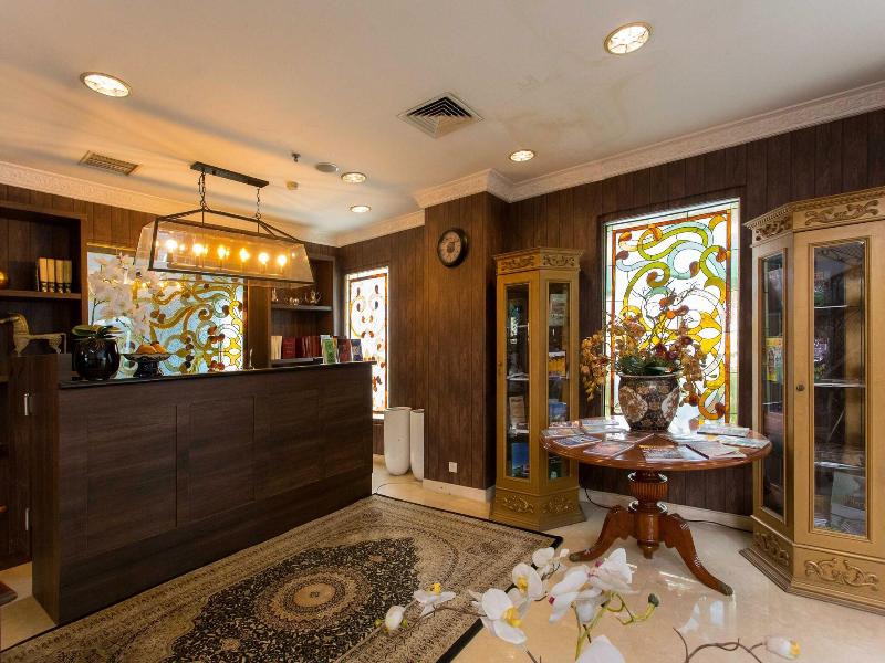 Roosseno Plaza Serviced Apartment image