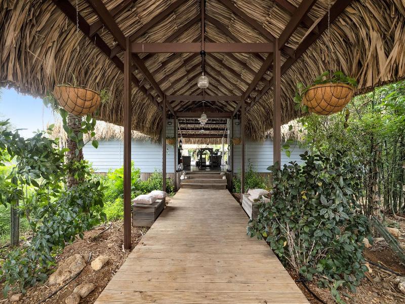 Red Palm Village image
