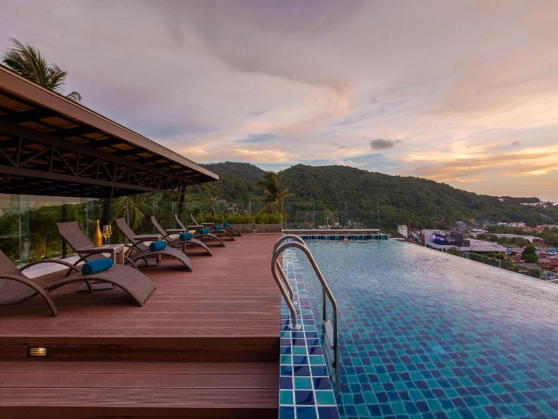 Splendid Sea View Resort image