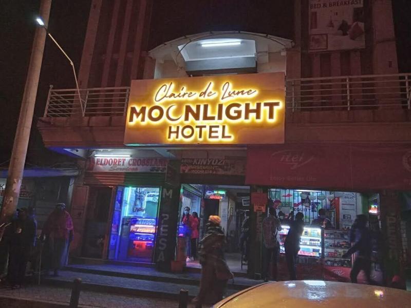 Claire De Lune Moonlight Hotel