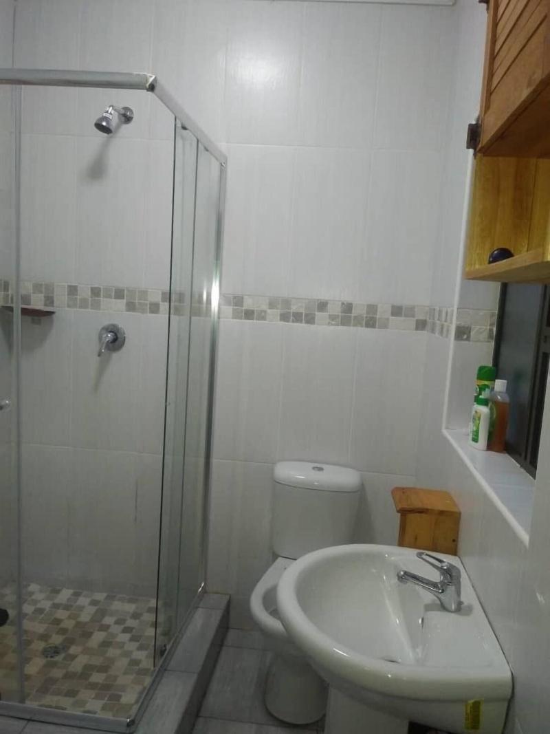 Lawu Le Ngwenya Guest House image
