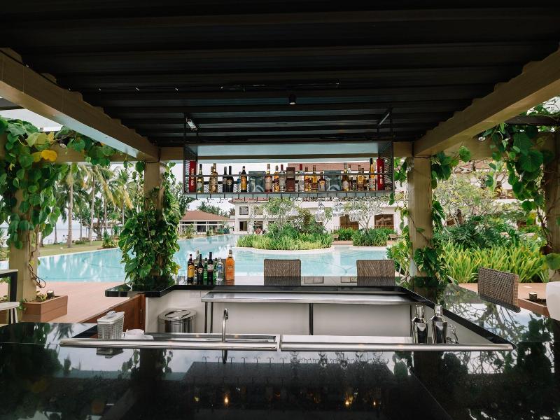 Nouveau Resort