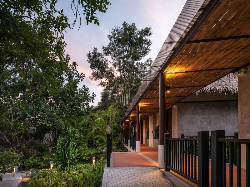 Phapok Eco Resort image