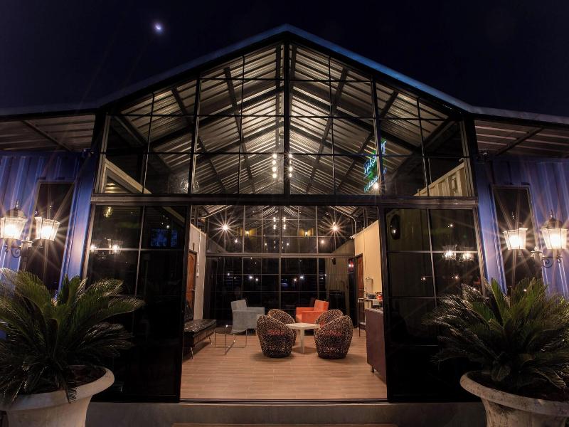 Tuscany Land Resort Donmuang image