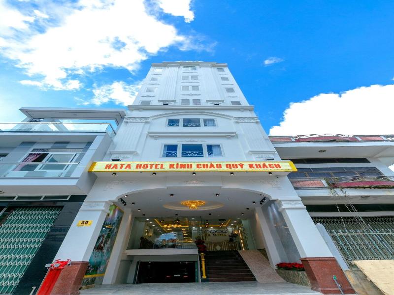 Hata Hotel image