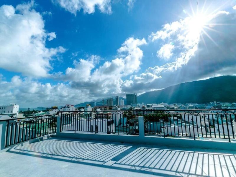 Hata Hotel image