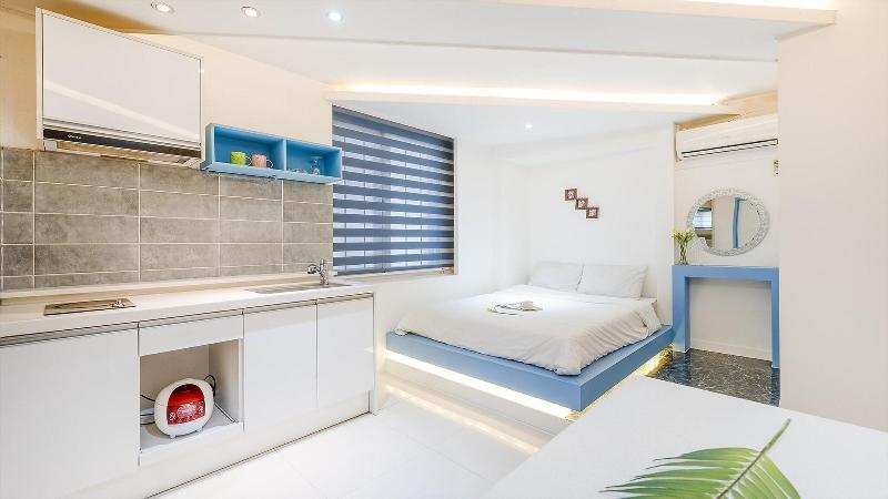 Gapyung Amor Pension Gaegok Suyoungjang image