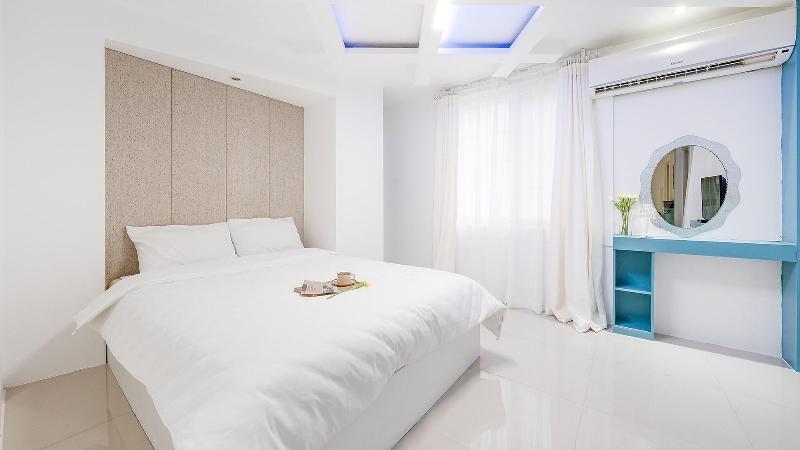 Gapyung Amor Pension Gaegok Suyoungjang image