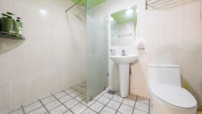 Gapyung Amor Pension Gaegok Suyoungjang image