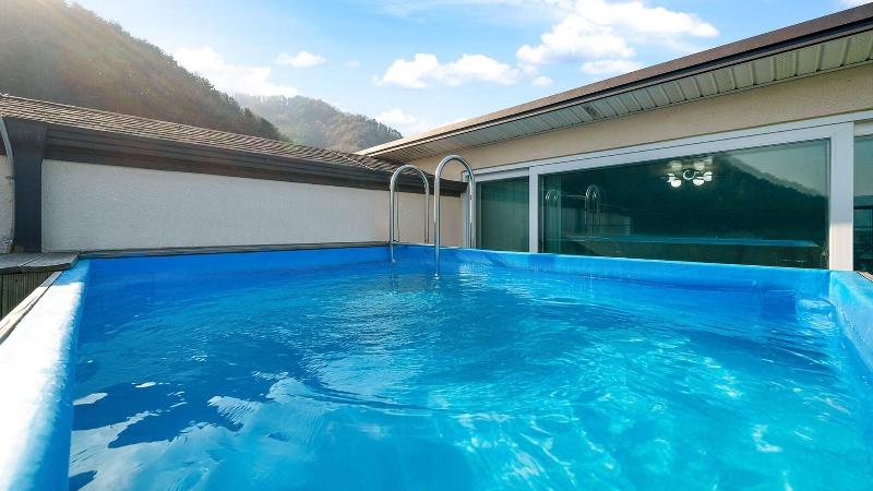 Gapyung Amor Pension Gaegok Suyoungjang image