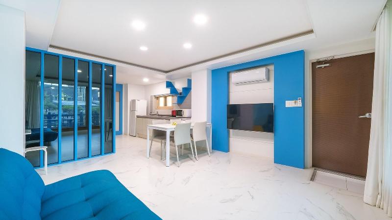 Gapyung Amor Pension Gaegok Suyoungjang image