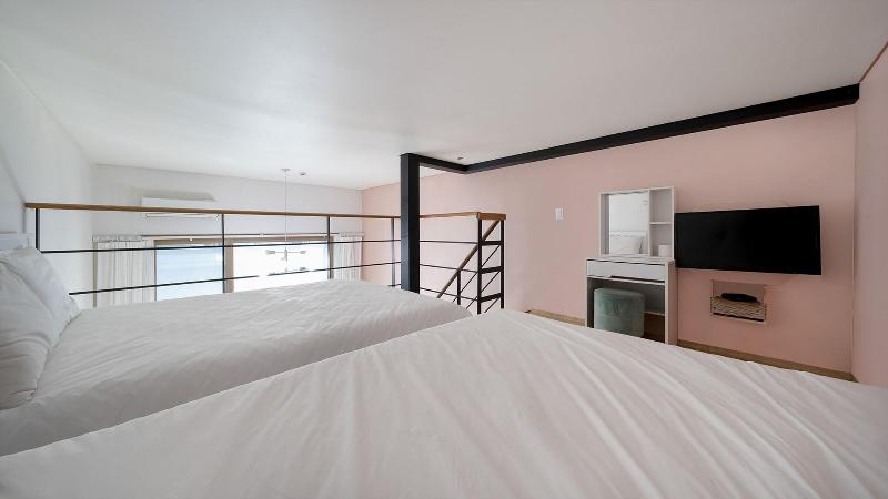 Gapyung Amor Pension Gaegok Suyoungjang image