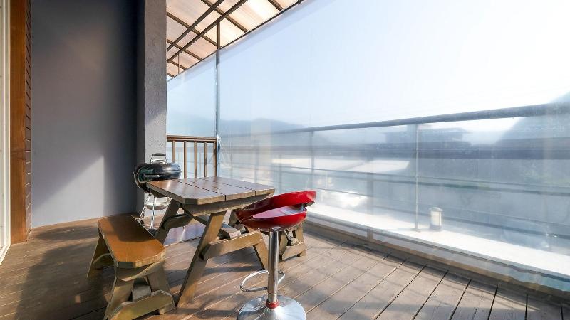 Gapyung Amor Pension Gaegok Suyoungjang image