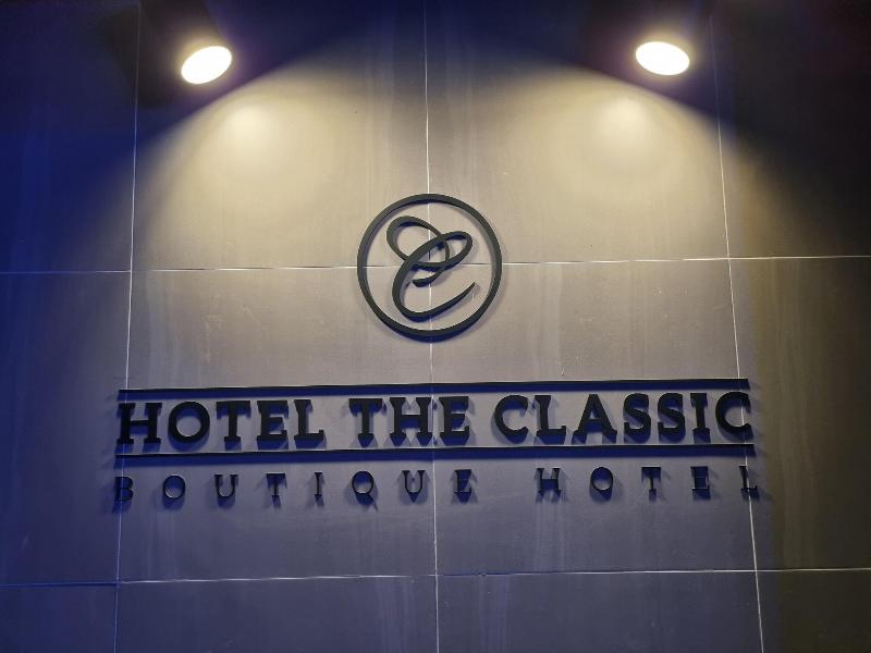 Hotel The Classic image