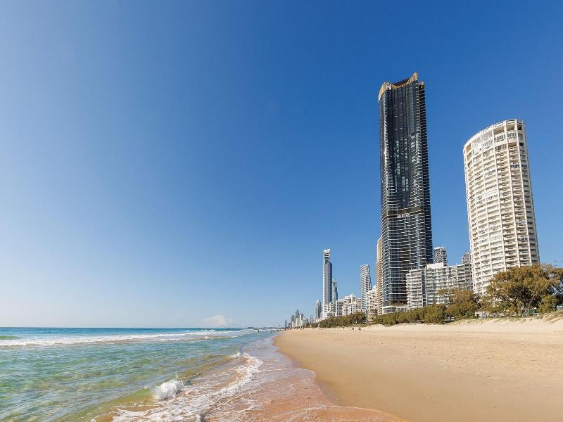 Meriton Suites Surfers Paradise image