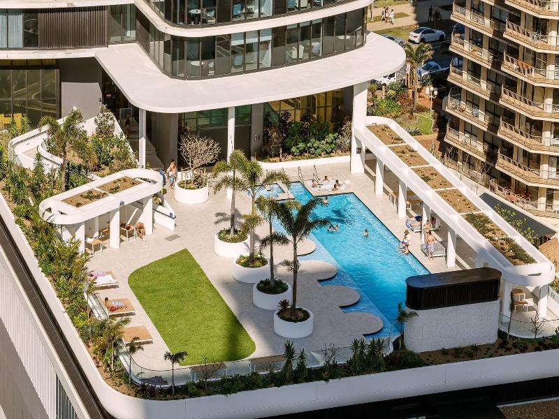 Meriton Suites Surfers Paradise image