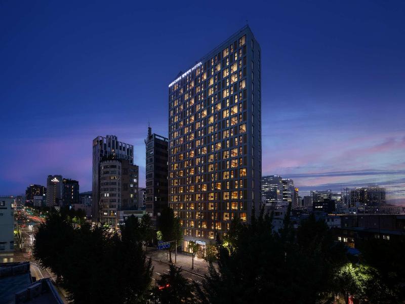 Mercure Ambassador Seoul Dongdaemun image