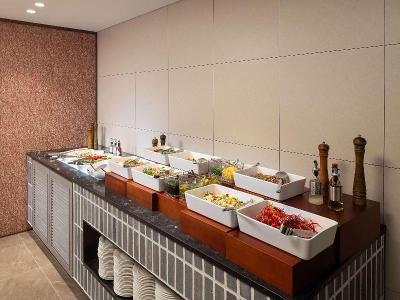 Mercure Ambassador Seoul Dongdaemun image