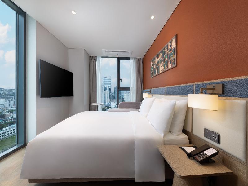 Mercure Ambassador Seoul Dongdaemun image