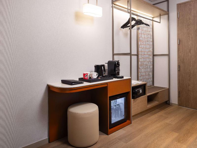 Mercure Ambassador Seoul Dongdaemun image