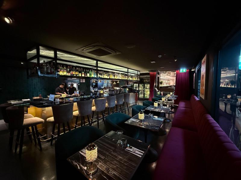 The Gravitique Hotel Khaosan image