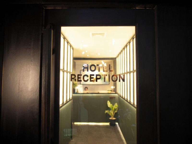 The Gravitique Hotel Khaosan image