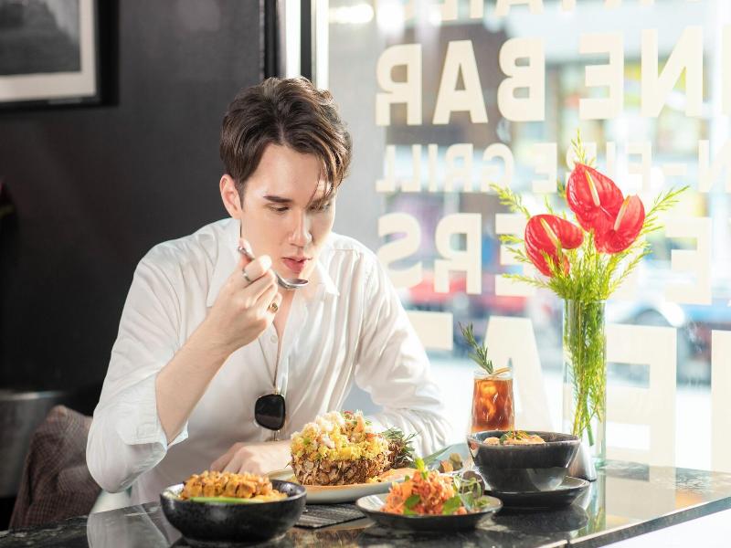 The Gravitique Hotel Khaosan image