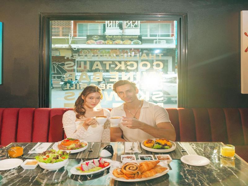 The Gravitique Hotel Khaosan image