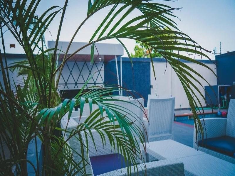 Jamescourt Luxury Apartments image