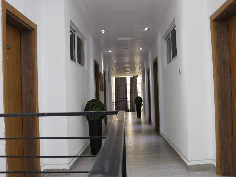 Jamescourt Luxury Apartments image