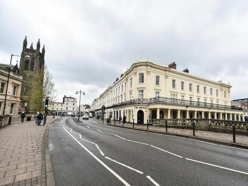 Victoria Colonnade Aparthotel image
