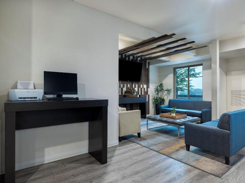 Soka Suites image