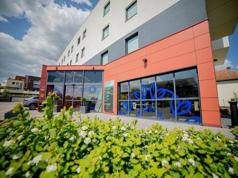 Oneloft Hotel image